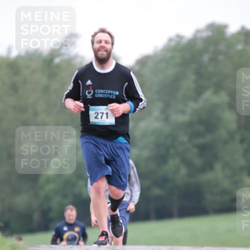 05.05.2024 - 7. Wedeler Halbmarathon H.Heesch http://msf.ph/oto/6224246 05.05.2024 11:14:29 Laufen 271 meine-sportfotos.de