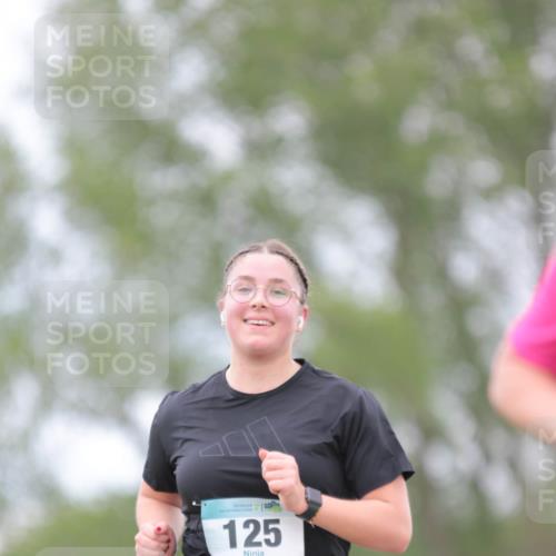 05.05.2024 - 7. Wedeler Halbmarathon H.Heesch http://msf.ph/oto/6224255 05.05.2024 11:22:01 Laufen 56, 125, 33 meine-sportfotos.de