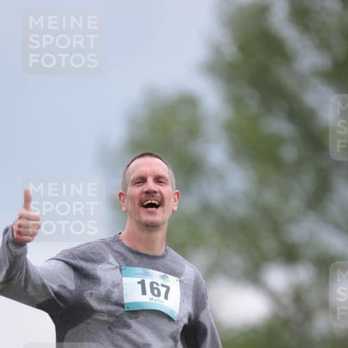 05.05.2024 - 7. Wedeler Halbmarathon H.Heesch http://msf.ph/oto/6224304 05.05.2024 11:14:37 Laufen 167 meine-sportfotos.de