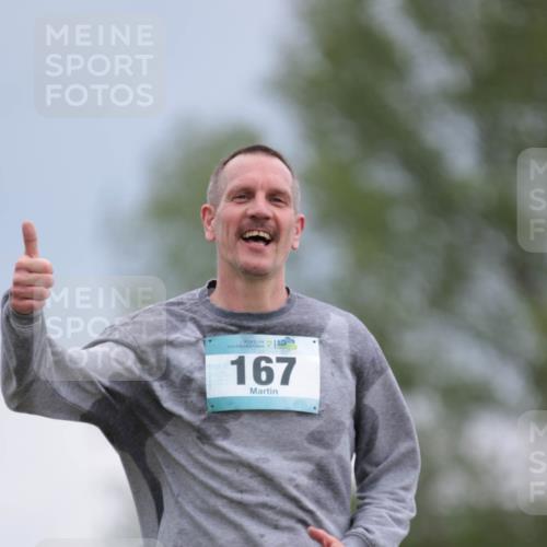 05.05.2024 - 7. Wedeler Halbmarathon H.Heesch http://msf.ph/oto/6224308 05.05.2024 11:14:37 Laufen 5, 167 meine-sportfotos.de