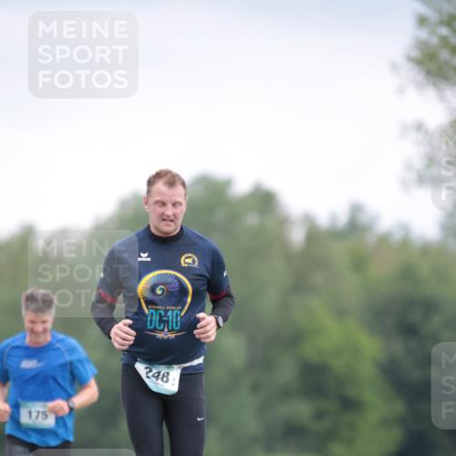 05.05.2024 - 7. Wedeler Halbmarathon H.Heesch http://msf.ph/oto/6224315 05.05.2024 11:14:39 Laufen 175, 10, 248 meine-sportfotos.de