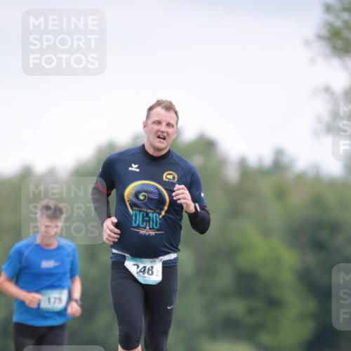 05.05.2024 - 7. Wedeler Halbmarathon H.Heesch http://msf.ph/oto/6224325 05.05.2024 11:14:39 Laufen 175, 10, 148 meine-sportfotos.de