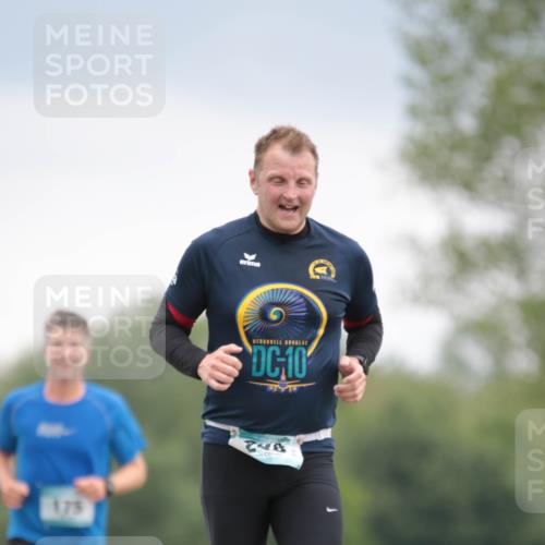 05.05.2024 - 7. Wedeler Halbmarathon H.Heesch http://msf.ph/oto/6224350 05.05.2024 11:14:41 Laufen 179, 10, 2 meine-sportfotos.de