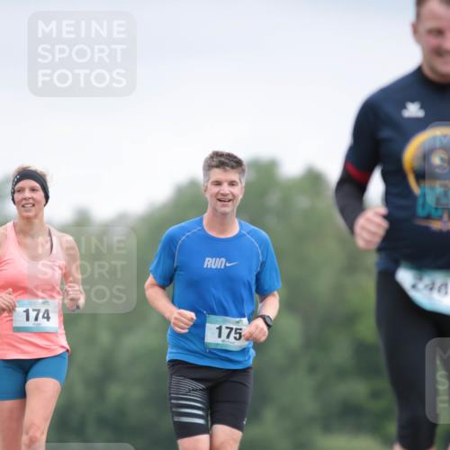 05.05.2024 - 7. Wedeler Halbmarathon H.Heesch http://msf.ph/oto/6224351 05.05.2024 11:14:41 Laufen 240, 174, 175 meine-sportfotos.de