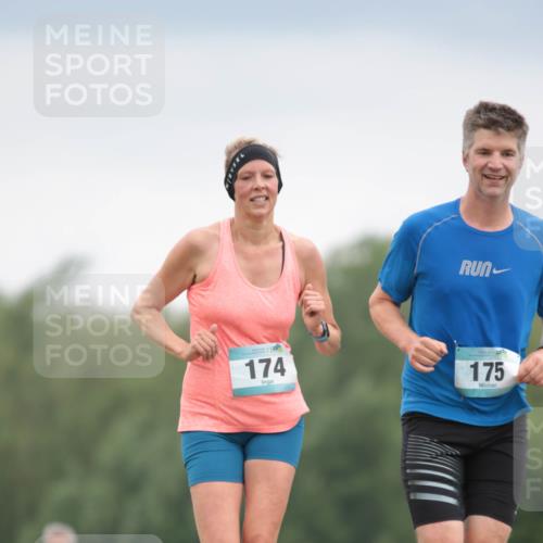 05.05.2024 - 7. Wedeler Halbmarathon H.Heesch http://msf.ph/oto/6224367 05.05.2024 11:14:43 Laufen 174, 175 meine-sportfotos.de