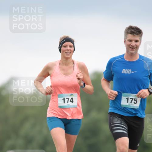 05.05.2024 - 7. Wedeler Halbmarathon H.Heesch http://msf.ph/oto/6224369 05.05.2024 11:14:43 Laufen 174, 175 meine-sportfotos.de