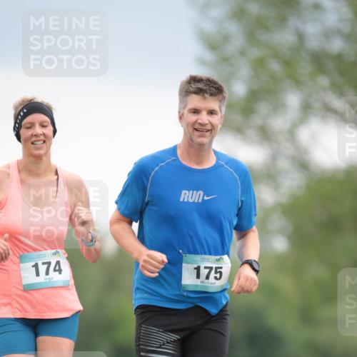 05.05.2024 - 7. Wedeler Halbmarathon H.Heesch http://msf.ph/oto/6224378 05.05.2024 11:14:44 Laufen 174, 175 meine-sportfotos.de