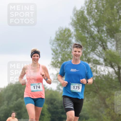05.05.2024 - 7. Wedeler Halbmarathon H.Heesch http://msf.ph/oto/6224384 05.05.2024 11:14:44 Laufen 174, 175 meine-sportfotos.de