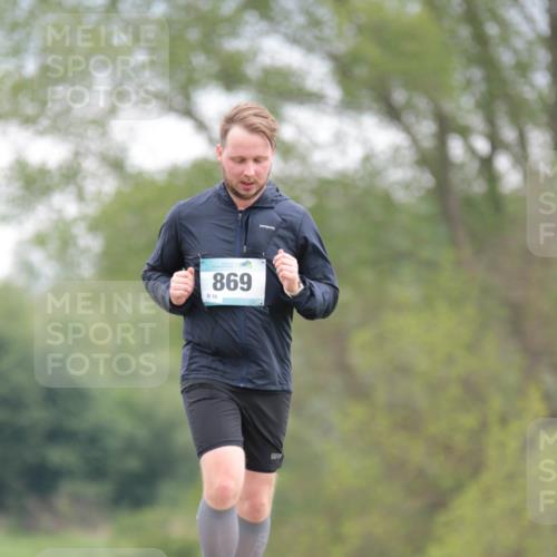05.05.2024 - 7. Wedeler Halbmarathon H.Heesch http://msf.ph/oto/6224528 05.05.2024 11:14:56 Laufen 16, 869 meine-sportfotos.de