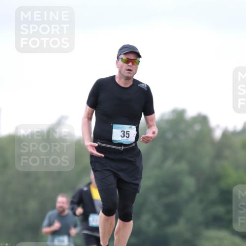 05.05.2024 - 7. Wedeler Halbmarathon H.Heesch http://msf.ph/oto/6224543 05.05.2024 11:22:38 Laufen 35 meine-sportfotos.de