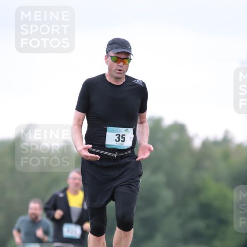 05.05.2024 - 7. Wedeler Halbmarathon H.Heesch http://msf.ph/oto/6224557 05.05.2024 11:22:38 Laufen 5319, 35 meine-sportfotos.de