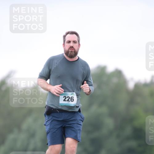 05.05.2024 - 7. Wedeler Halbmarathon H.Heesch http://msf.ph/oto/6224589 05.05.2024 11:22:45 Laufen 226 meine-sportfotos.de