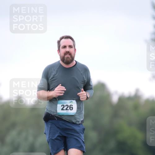 05.05.2024 - 7. Wedeler Halbmarathon H.Heesch http://msf.ph/oto/6224593 05.05.2024 11:22:45 Laufen 226 meine-sportfotos.de