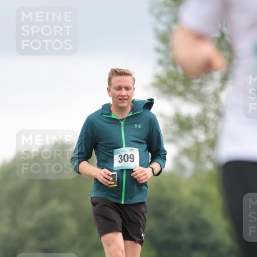 05.05.2024 - 7. Wedeler Halbmarathon H.Heesch http://msf.ph/oto/6224596 05.05.2024 11:15:00 Laufen 309 meine-sportfotos.de