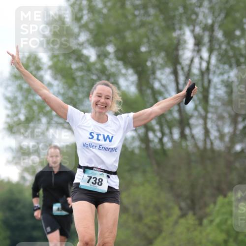 05.05.2024 - 7. Wedeler Halbmarathon H.Heesch http://msf.ph/oto/6224646 05.05.2024 11:23:10 Laufen 738 meine-sportfotos.de