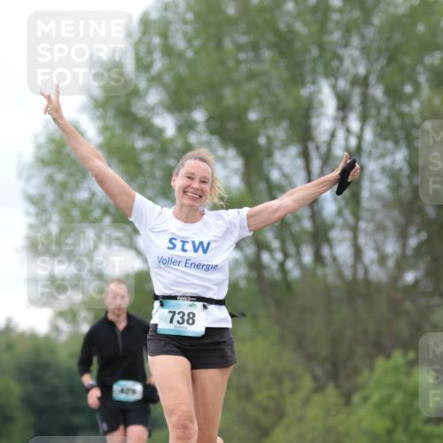 05.05.2024 - 7. Wedeler Halbmarathon H.Heesch http://msf.ph/oto/6224687 05.05.2024 11:23:11 Laufen 738 meine-sportfotos.de