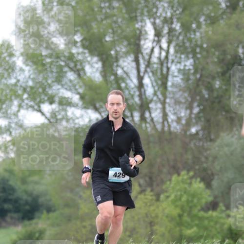 05.05.2024 - 7. Wedeler Halbmarathon H.Heesch http://msf.ph/oto/6224700 05.05.2024 11:23:12 Laufen 429 meine-sportfotos.de