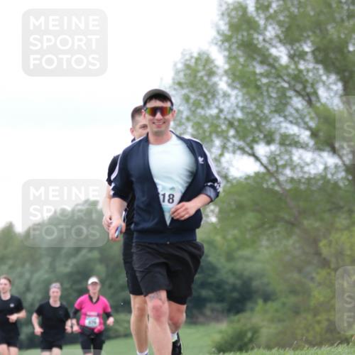 05.05.2024 - 7. Wedeler Halbmarathon H.Heesch http://msf.ph/oto/6224717 05.05.2024 11:23:13 Laufen 18 meine-sportfotos.de
