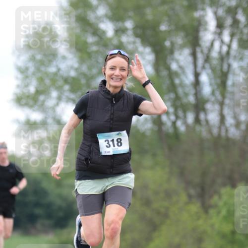 05.05.2024 - 7. Wedeler Halbmarathon H.Heesch http://msf.ph/oto/6224740 05.05.2024 11:23:17 Laufen 318, 45 meine-sportfotos.de