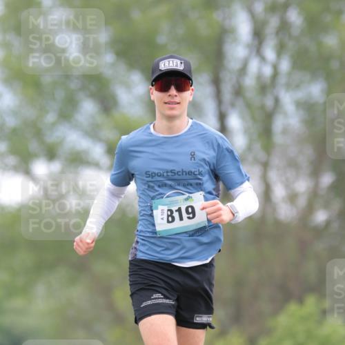 05.05.2024 - 7. Wedeler Halbmarathon H.Heesch http://msf.ph/oto/6224757 05.05.2024 11:15:28 Laufen 00, 1, 819 meine-sportfotos.de