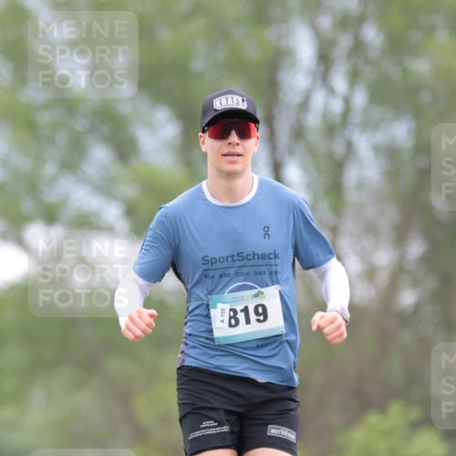 05.05.2024 - 7. Wedeler Halbmarathon H.Heesch http://msf.ph/oto/6224758 05.05.2024 11:15:29 Laufen 56, 819 meine-sportfotos.de