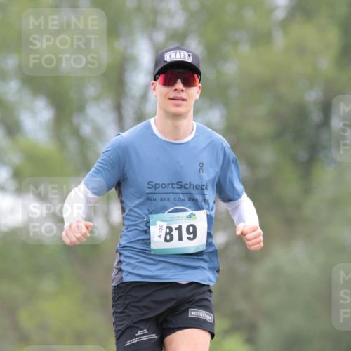 05.05.2024 - 7. Wedeler Halbmarathon H.Heesch http://msf.ph/oto/6224762 05.05.2024 11:15:29 Laufen 819 meine-sportfotos.de