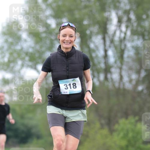 05.05.2024 - 7. Wedeler Halbmarathon H.Heesch http://msf.ph/oto/6224764 05.05.2024 11:23:18 Laufen 318, 45 meine-sportfotos.de