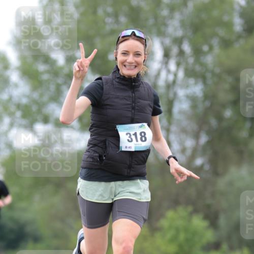 05.05.2024 - 7. Wedeler Halbmarathon H.Heesch http://msf.ph/oto/6224772 05.05.2024 11:23:18 Laufen 318, 45 meine-sportfotos.de