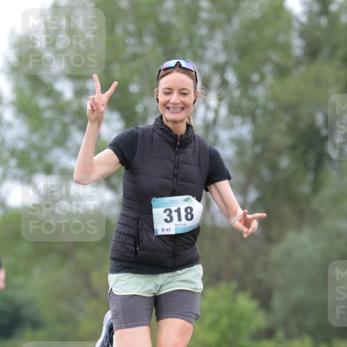 05.05.2024 - 7. Wedeler Halbmarathon H.Heesch http://msf.ph/oto/6224774 05.05.2024 11:23:18 Laufen 318, 45 meine-sportfotos.de