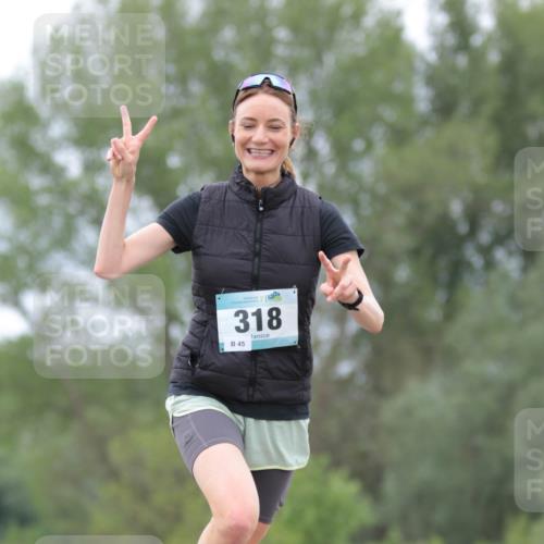 05.05.2024 - 7. Wedeler Halbmarathon H.Heesch http://msf.ph/oto/6224777 05.05.2024 11:23:18 Laufen 318, 45 meine-sportfotos.de