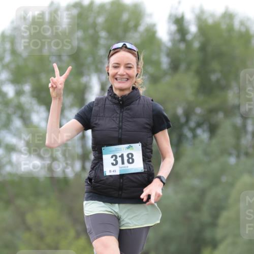 05.05.2024 - 7. Wedeler Halbmarathon H.Heesch http://msf.ph/oto/6224781 05.05.2024 11:23:19 Laufen 318, 45 meine-sportfotos.de