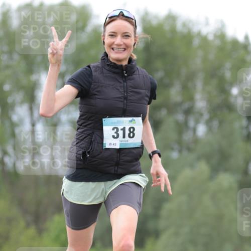 05.05.2024 - 7. Wedeler Halbmarathon H.Heesch http://msf.ph/oto/6224786 05.05.2024 11:23:19 Laufen 318, 45 meine-sportfotos.de