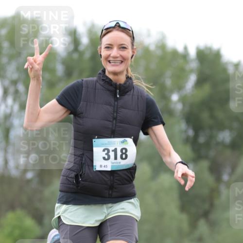 05.05.2024 - 7. Wedeler Halbmarathon H.Heesch http://msf.ph/oto/6224791 05.05.2024 11:23:19 Laufen 318, 45 meine-sportfotos.de
