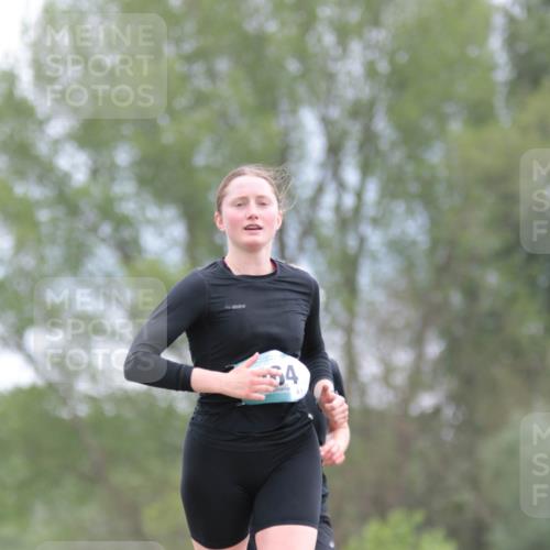 05.05.2024 - 7. Wedeler Halbmarathon H.Heesch http://msf.ph/oto/6224903 05.05.2024 11:16:05 Laufen 54, 87 meine-sportfotos.de