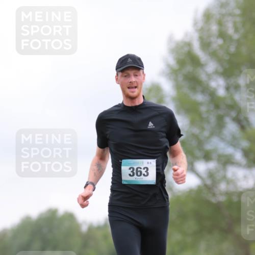 05.05.2024 - 7. Wedeler Halbmarathon H.Heesch http://msf.ph/oto/6224910 05.05.2024 11:16:07 Laufen 363, 8 meine-sportfotos.de