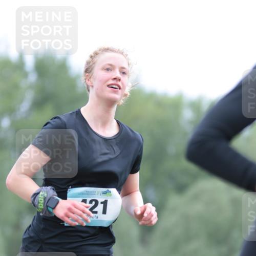 05.05.2024 - 7. Wedeler Halbmarathon H.Heesch http://msf.ph/oto/6224913 05.05.2024 11:16:08 Laufen 21 meine-sportfotos.de
