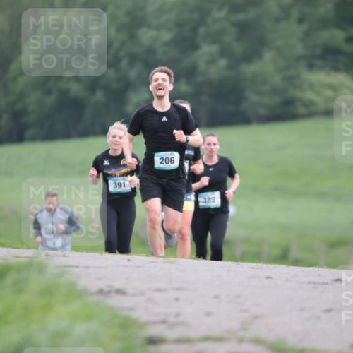 05.05.2024 - 7. Wedeler Halbmarathon H.Heesch http://msf.ph/oto/6224979 05.05.2024 11:16:45 Laufen 391, 206, 382 meine-sportfotos.de