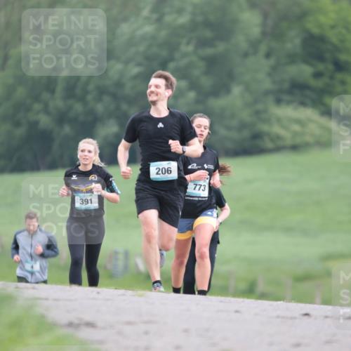 05.05.2024 - 7. Wedeler Halbmarathon H.Heesch http://msf.ph/oto/6224985 05.05.2024 11:16:45 Laufen 391, 206, 773 meine-sportfotos.de