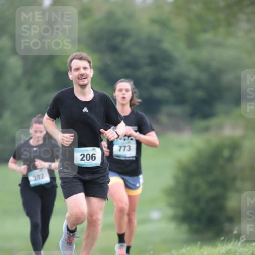 05.05.2024 - 7. Wedeler Halbmarathon H.Heesch http://msf.ph/oto/6225135 05.05.2024 11:16:48 Laufen 382, 206, 773 meine-sportfotos.de