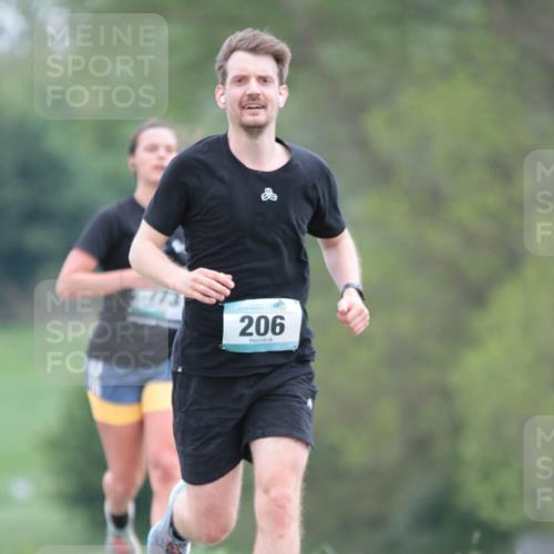 05.05.2024 - 7. Wedeler Halbmarathon H.Heesch http://msf.ph/oto/6225162 05.05.2024 11:16:50 Laufen 173, 206 meine-sportfotos.de