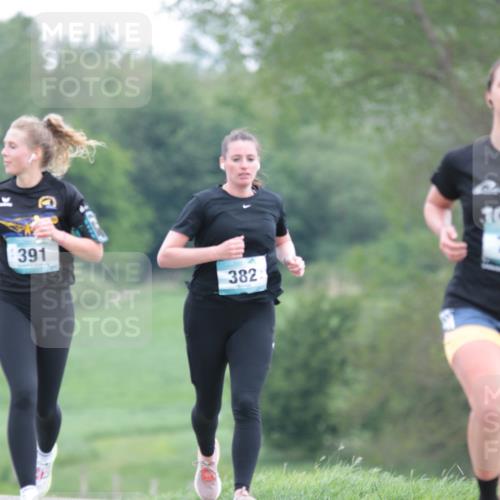 05.05.2024 - 7. Wedeler Halbmarathon H.Heesch http://msf.ph/oto/6225203 05.05.2024 11:16:52 Laufen 391, 382, 10 meine-sportfotos.de