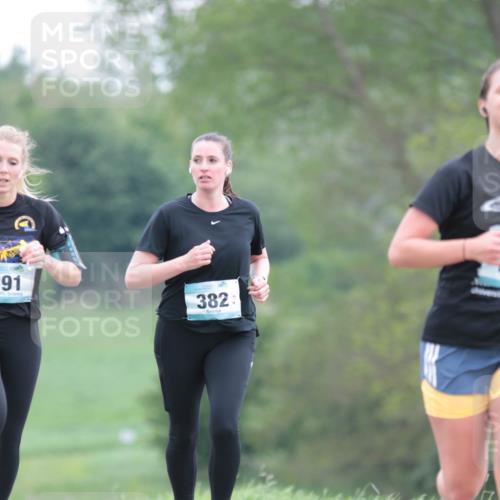 05.05.2024 - 7. Wedeler Halbmarathon H.Heesch http://msf.ph/oto/6225213 05.05.2024 11:16:52 Laufen 391, 382 meine-sportfotos.de