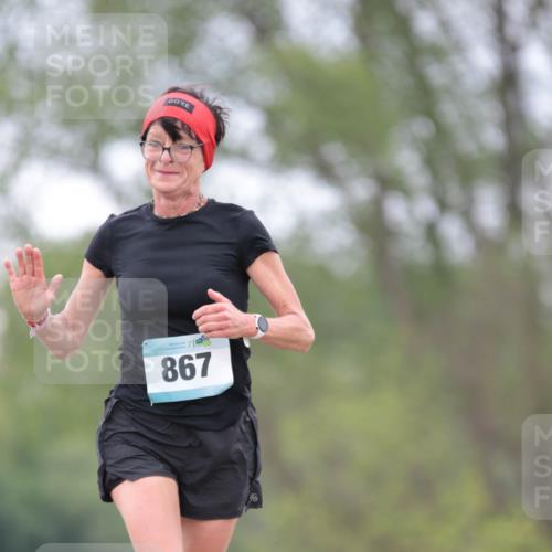 05.05.2024 - 7. Wedeler Halbmarathon H.Heesch http://msf.ph/oto/6225218 05.05.2024 11:24:26 Laufen 867 meine-sportfotos.de