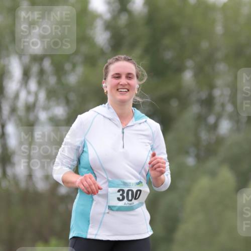 05.05.2024 - 7. Wedeler Halbmarathon H.Heesch http://msf.ph/oto/6225233 05.05.2024 11:24:29 Laufen 300 meine-sportfotos.de
