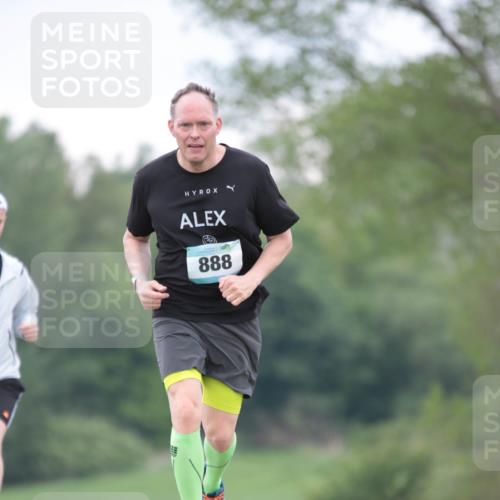05.05.2024 - 7. Wedeler Halbmarathon H.Heesch http://msf.ph/oto/6225236 05.05.2024 11:24:33 Laufen 888 meine-sportfotos.de