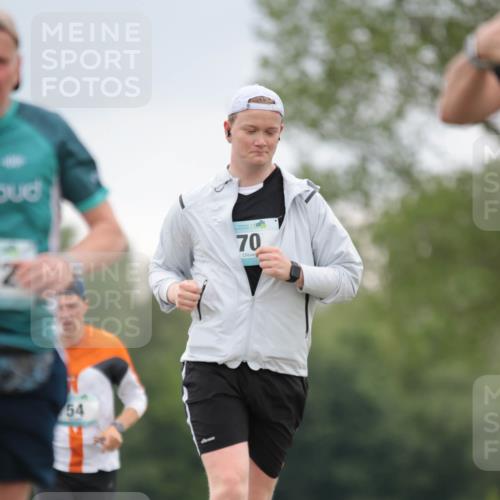 05.05.2024 - 7. Wedeler Halbmarathon H.Heesch http://msf.ph/oto/6225246 05.05.2024 11:24:36 Laufen 70, 54 meine-sportfotos.de