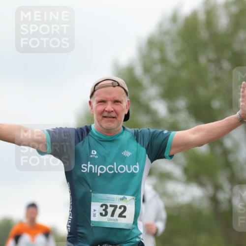 05.05.2024 - 7. Wedeler Halbmarathon H.Heesch http://msf.ph/oto/6225251 05.05.2024 11:24:38 Laufen 372 meine-sportfotos.de