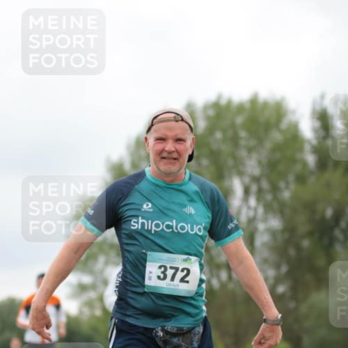 05.05.2024 - 7. Wedeler Halbmarathon H.Heesch http://msf.ph/oto/6225255 05.05.2024 11:24:39 Laufen 56, 372 meine-sportfotos.de