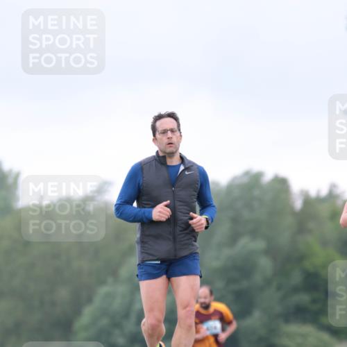 05.05.2024 - 7. Wedeler Halbmarathon H.Heesch http://msf.ph/oto/6225279 05.05.2024 11:24:50 Laufen  meine-sportfotos.de