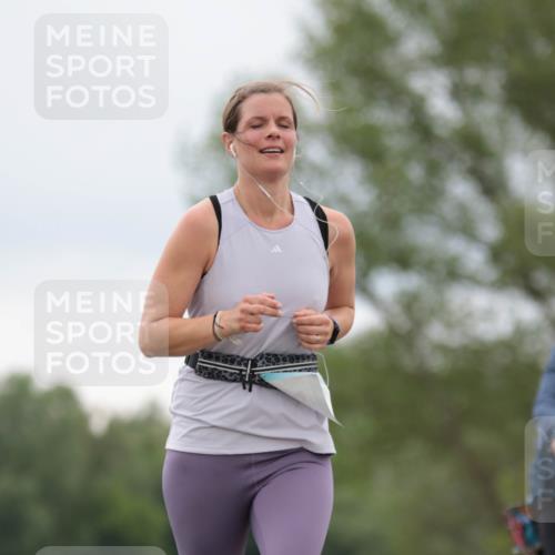 05.05.2024 - 7. Wedeler Halbmarathon H.Heesch http://msf.ph/oto/6225332 05.05.2024 11:25:23 Laufen  meine-sportfotos.de